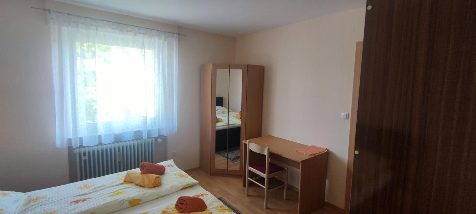 Alb Rooms, Zimmer Auf Der Schwaebischen Alb Oberlenningen Bagian luar foto