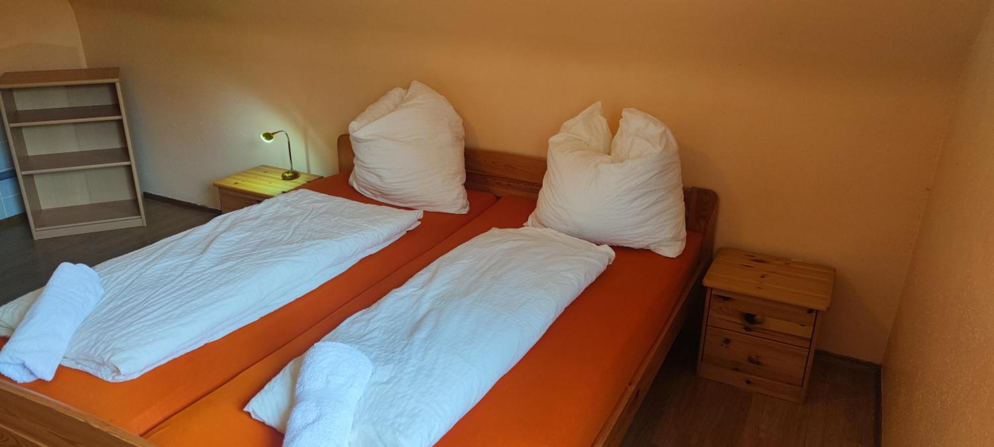 Alb Rooms, Zimmer Auf Der Schwaebischen Alb Oberlenningen Bagian luar foto